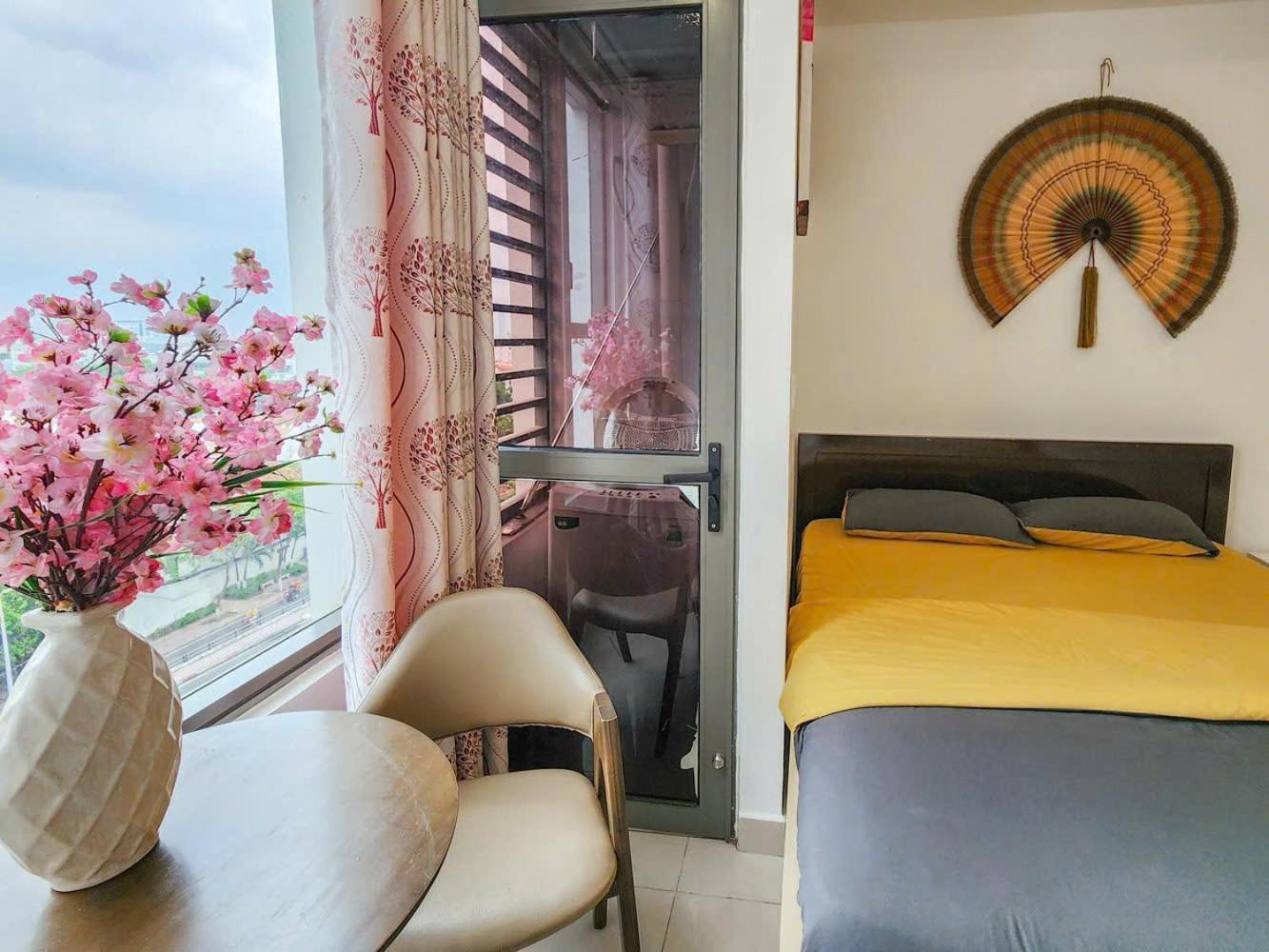 Soho Apartments - 5-Min-Waling To Hcmc Heart Ho Chi Minh City Bagian luar foto